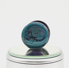 Load image into Gallery viewer, Anatomical Skull Color Shift Gothic Phone Grip