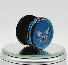 Load image into Gallery viewer, Color Shift Gothic Skull Phone Grip