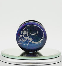 Load image into Gallery viewer, Anatomical Color Shift Gothic Skull Phone Grip