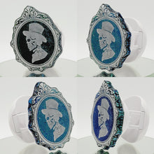 Load image into Gallery viewer, Gothic Sir Skeleton Phone Grip: Color Shift Phone Grip