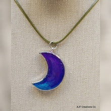 Load image into Gallery viewer, Handcrafted Moon Pendant