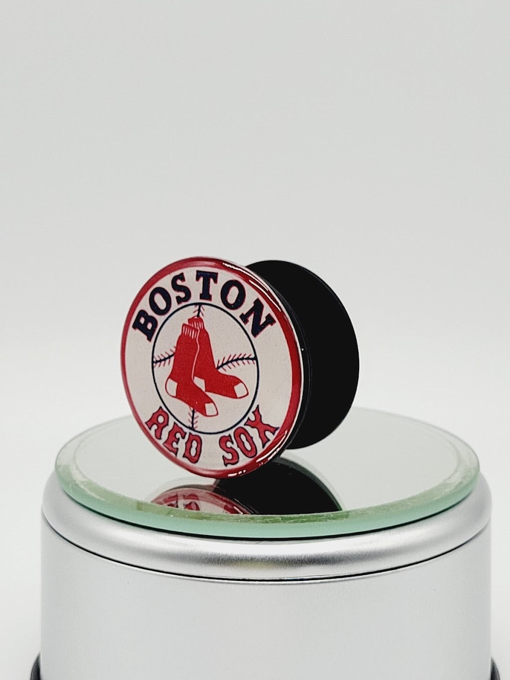 Custom MLB Phone Grip or Badge Reel with Epoxy Overlay: Pick Your Base –  AJF Creations Co